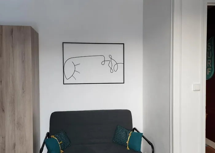 Dom wakacyjny Maison Cosy 115m² Pres De La Hauteville-sur-Mer